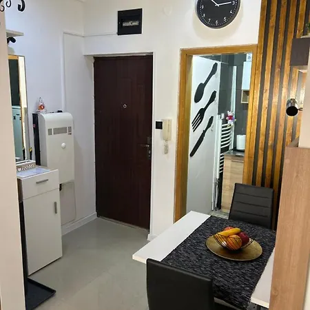 Apartment Family